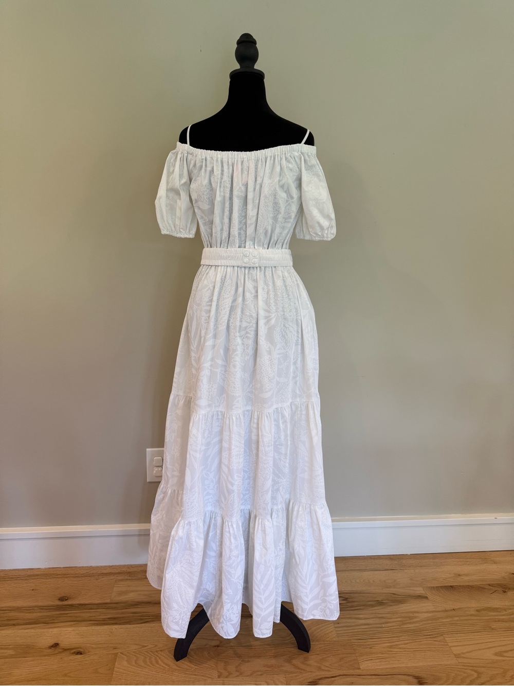 Lilly Pulitzer White Off-Shoulder Maxi Dress - Picture 2 of 6